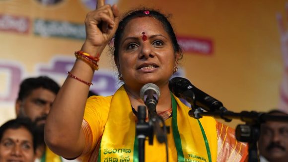 టీఆర్ఎస్ పాంచజన్య సంకల్ప సభ..  సొంతగడ్డపై కవిత బల ప్రదర్శనా? తెలంగాణ రాజకీయాల్లో చర్చ