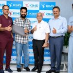 కిమ్స్ హాస్పిటల్ నుండి ఎన్టీఆర్ డిశ్చార్జ్.. సర్జరీ తర్వాత తొలి ఫోటో!
