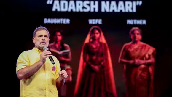 రాహుల్ కీలక వ్యాఖ్యలు.. మనుస్మృతి నియమం సిగ్గుచేటు, పంజరం నుంచి మహిళలు బయటకు రావాలంటూ