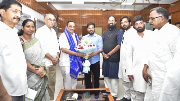 తుమ్మిడిహెట్టికి ‘ఎత్తు’ పెంచుతాం.. మహారాష్ట్రను ఒప్పించండి.. జల్‌శక్తి మంత్రికి సీఎం రేవంత్ రిక్వెస్ట్!