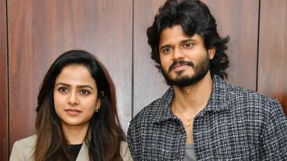 ఆనంద్ దేవరకొండతో పెళ్లి.. ఓపెన్ గా చెప్పేసిన వైష్ణవి చైతన్య!