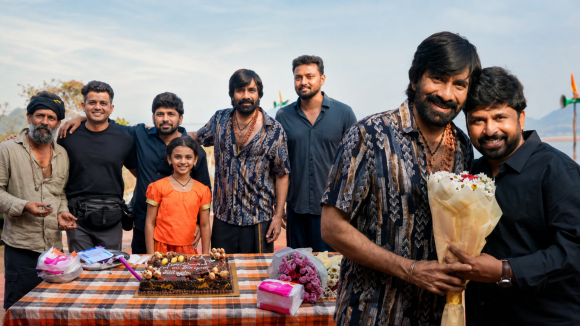 డైరెక్టర్ ప్రయత్నం వృధా అయ్యిందా..? ఆ ఒక్కటే మిస్టేక్ నా..?