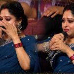 ఘోరంగా అవమానించారు.. స్టేజ్ పై కన్నీళ్లు పెట్టుకున్న సీనియర్ హీరోయిన్ రాశి!