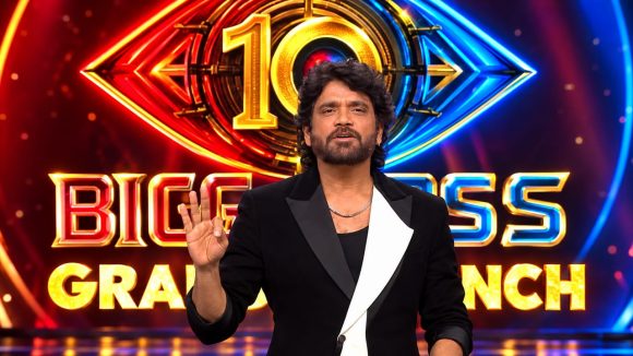 బిగ్ బాస్ తెలుగు సీజన్ 10 హౌస్ లోకి అడుగుపెట్టిన 16 మంది కంటెస్టెంట్స్ వీళ్లే!