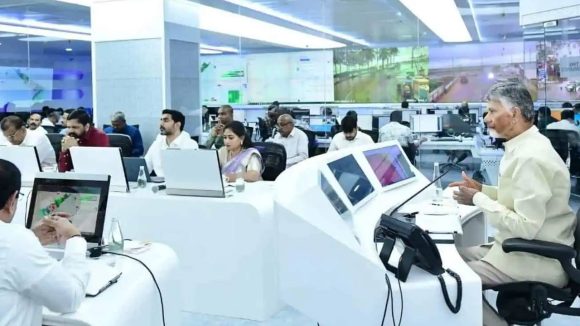ఏపీలో పొంగి ప్రవహిస్తున్న వాగులు-వంకలు, అధికారులతో సీఎం చంద్రబాబు సమీక్ష, కంట్రోల్ రూమ్ నెంబర్లు