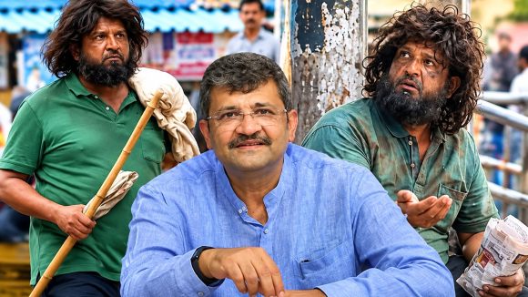 బిచ్చగాడిగా మారిన ఎమ్మెల్యే పరాగ్.. వేల కోట్లకు అధిపతి, అసలు కారణమేంటి?