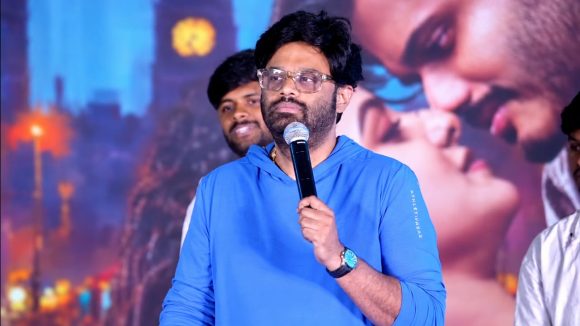ముద్దు సీన్ ఉంటే అడల్ట్ సినిమా అవుతుందా? ట్రోలర్స్ కు నాగ వంశీ కౌంటర్!