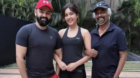 రజనీకాంత్ ‘ధర్మాన్’లో టాలీవుడ్ హీరో…ఒక్క ఫోటోతో క్లారిటీ ఇచ్చిన రాశి కన్నా!