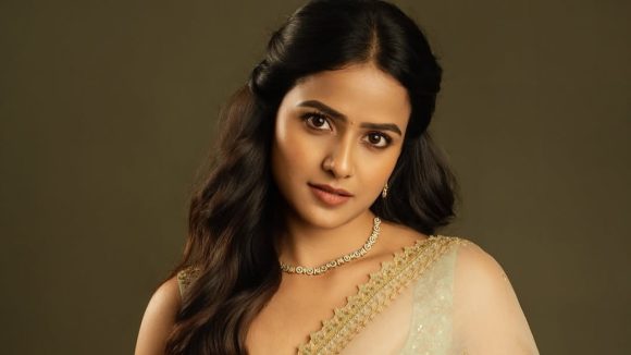 ఈ సక్సెస్ ఒక్క రాత్రిలో వచ్చింది కాదు… నెగిటివిటీ పై కన్నీళ్లు పెట్టుకున్న వైష్ణవి!