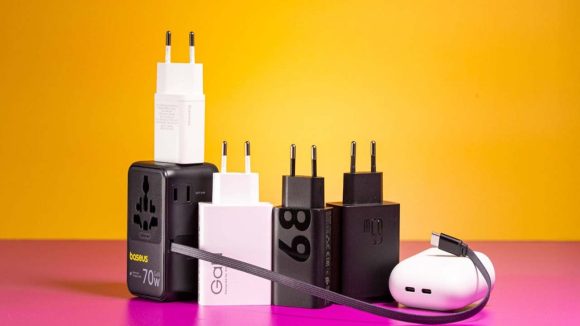 ఛార్జర్‌లపై ఉండే.. 5V, 9V, 12V అర్థం ఏంటి? ప్రతి ఒక్కరూ తెలుసుకోవాల్సిన విషయాలు