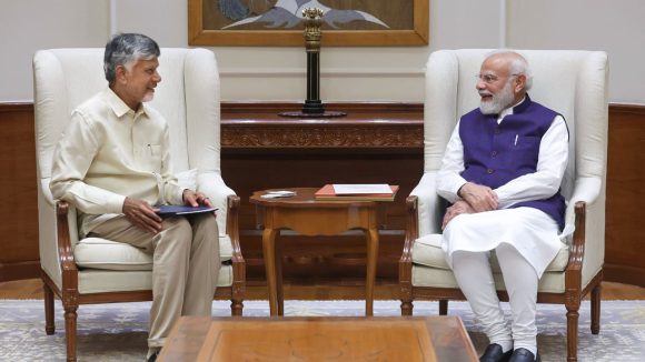 ప్రధాని మోదీతో చంద్రబాబు ప్రత్యేక సమావేశం.. ఏపీ అభివృద్ధిపై చర్చ