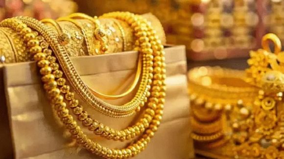 వడ్డీ రేట్లు పెంపు ప్రభావం.. బంగారం ధరలు హెచ్చుతగ్గులు, ఇవాళ మార్కెట్లో రేటు ఎంత?