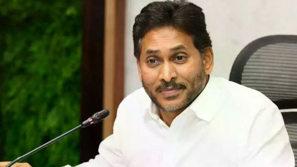 చంద్రబాబు ప్రభుత్వం హింసకు పాల్పడుతోంది, పార్టీ నేతల భేటీలో జగన్ కీలక వ్యాఖ్యలు