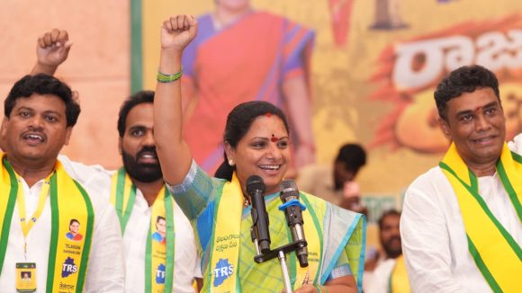 అడవిలో వేటాడే పులి మనమే.. ఫేక్ సమ్మిట్‌లను అడ్డుకుంటాం: కవిత