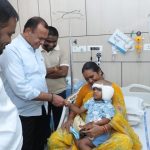 మానవత్వం చాటుకున్న మంత్రి కోమటిరెడ్డి.. మూగ, చెవిటి చిన్నారికి పునర్జన్మ!