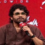 రిలీజ్ డేట్ చెప్పి వాయిదా వేస్తే ఎలా?ఆదర్శ కుటుంబం పై నాగార్జున కామెంట్స్!