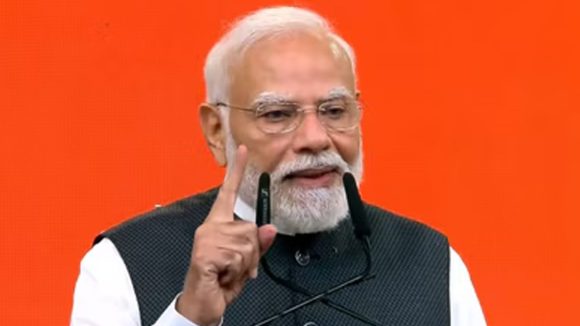 విమర్శలు ఏ మాత్రం పట్టించుకోను.. నా జీవితాశయం అదే, తేల్చిచెప్పిన పీఎం నరేంద్రమోదీ