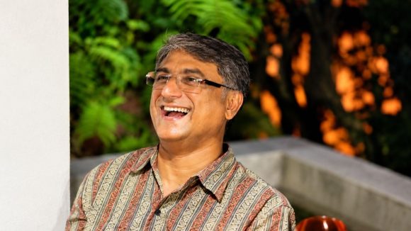 సినీ ఇండస్ట్రీలో విషాదం..బిల్లా 2 నిర్మాత మృతి.