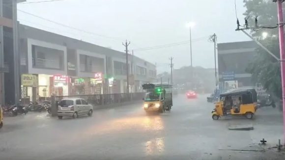 అర్నబ్ తుఫాను ప్రభావం.. తమిళనాడు-పుదుచ్చేరిలో భారీ వర్షాలు