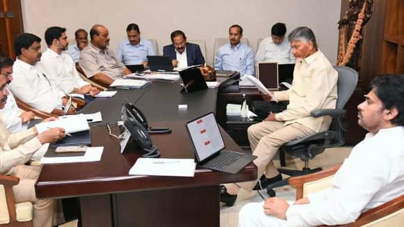 స్థానిక సంస్థల ఎన్నికలు.. రెబల్స్‌‌పై మంత్రులతో సీఎం చంద్రబాబు చర్చ, రెండో ఆలోచనకు నో ఛాన్స్