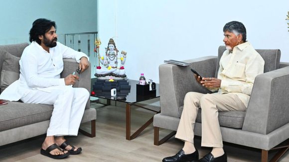 ఏపీలో మేయర్ సీట్లపై పీఠముడి.. టీడీపీ-జనసేన మధ్య ఈ ఉదయం చర్చలు, ఫెయిలైతే ఎవరిదారి వారిదే!