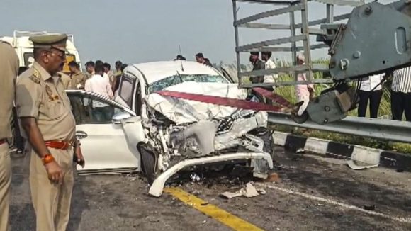 ట్రక్కును ఢీకొట్టిన కారు.. ముగ్గురు టెన్నిస్‌ ప్లేయర్లు దుర్మరణం!