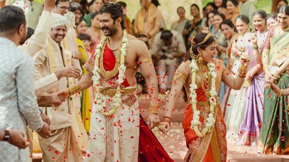 ఉదయపూర్ లో రష్మికతో పెళ్లి..10 రోజులు పాటు ఏడ్చిన విజయ్ తల్లి..ఎందుకంటే?