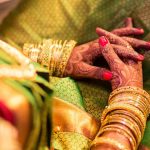 అత్తింట్లో నవ వధువుకు చుక్కలు.. రూ. 50 వేలు ఇస్తే బాత్రూం, చివరకు ఏం జరిగిందంటే