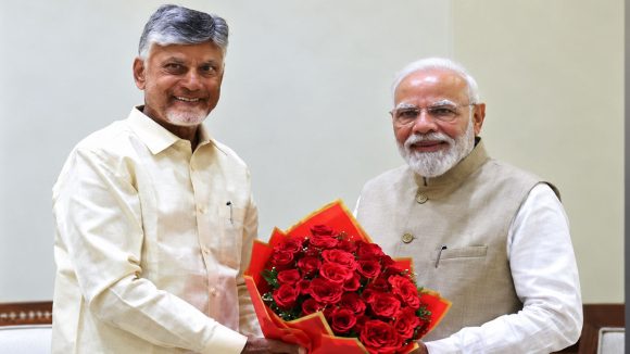 ప్రధాని మోదీతో సీఎం చంద్రబాబు భేటీ.. ఈ అంశాలపై ప్రత్యేక చర్చ!