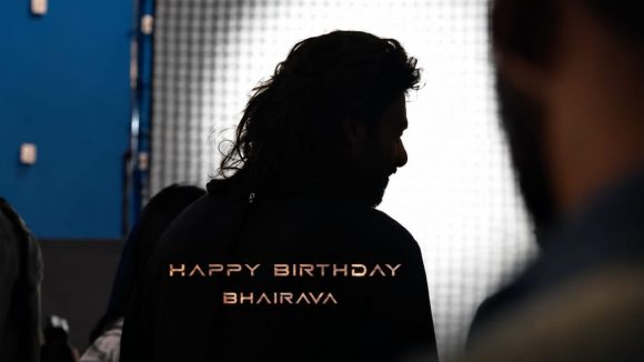 ప్రభాస్ బర్త్ డే స్పెషల్.. కల్కి 2 నుండి ఆకట్టుకుంటున్న అప్డేట్!