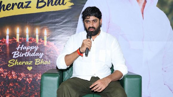 చిన్న సినిమాలకు అన్యాయం జరుగుతోందా? టాలీవుడ్ పై హీరో షాకింగ్ కామెంట్స్!